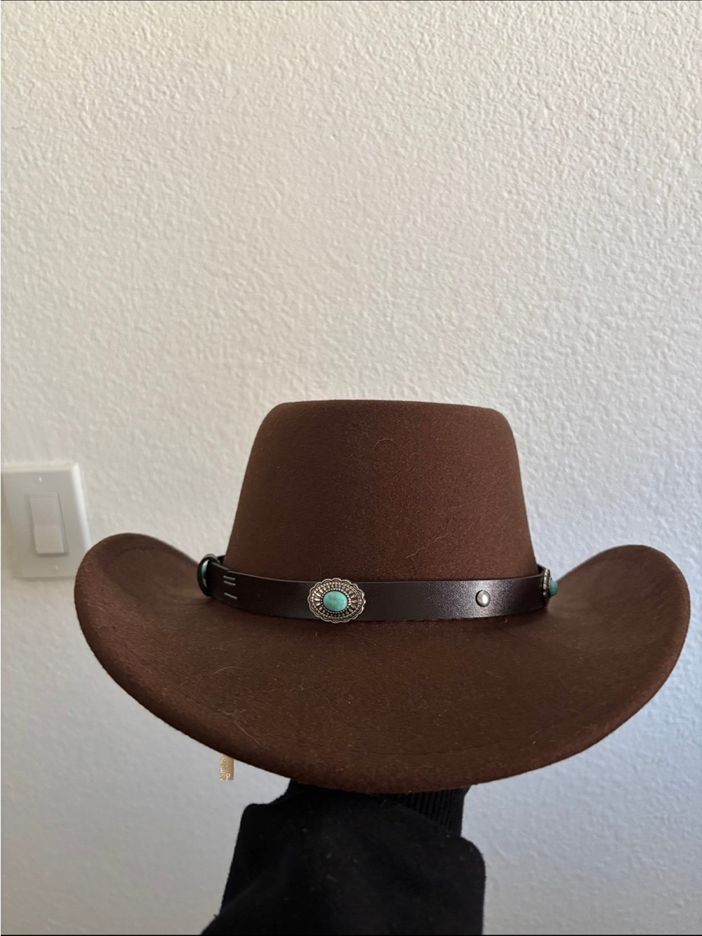 Amazon Men's Brown Felt Cowboy Hat with Turquoise Conchos